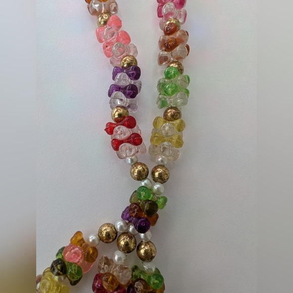 EVC PLASTIC BEAD TASSEL NECKLACE - Picture 6 of 7